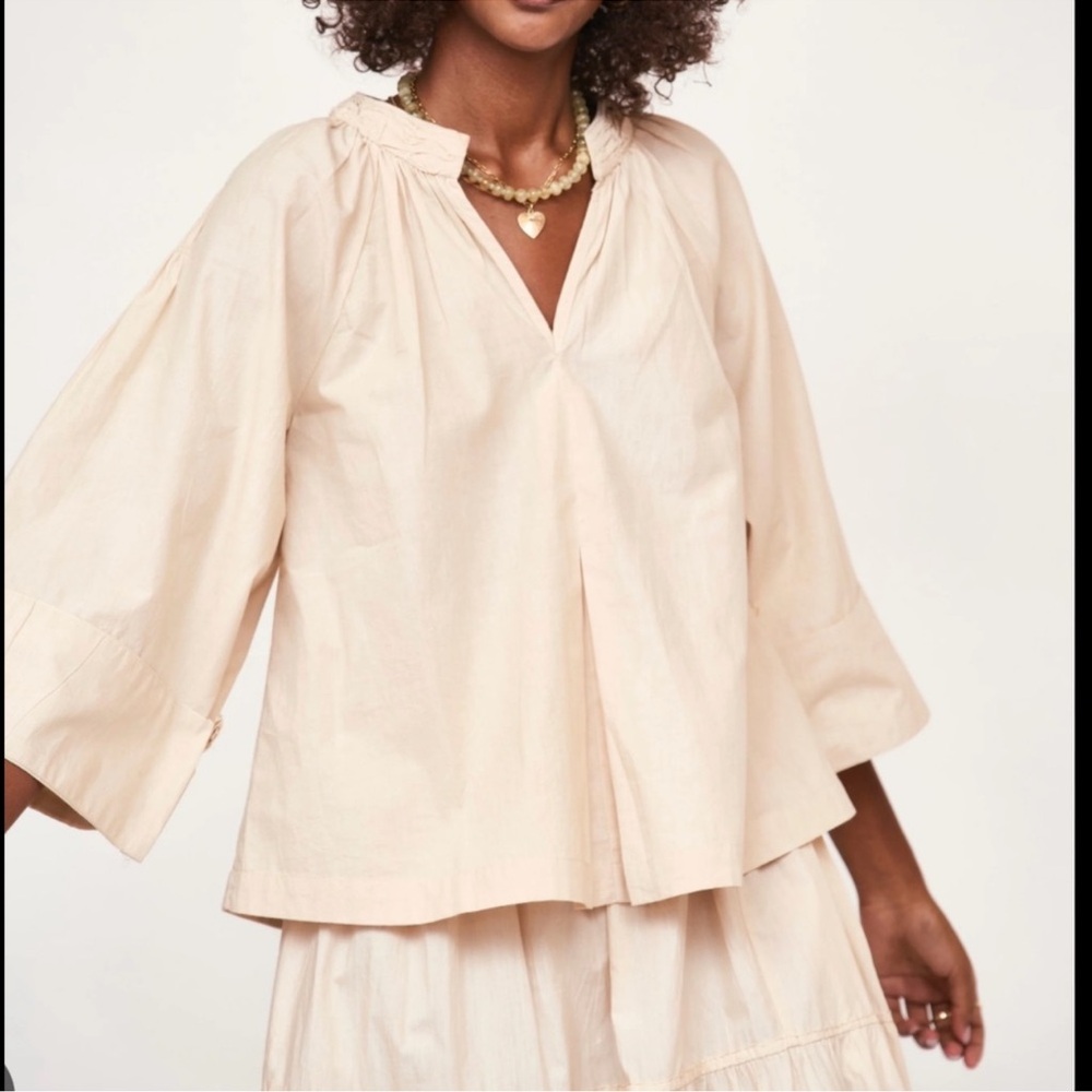MIRTH Palms Springs Top In Parchment 
Size xs